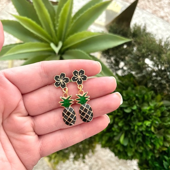 Floral Pineapple Earrings - Picture 2 of 3